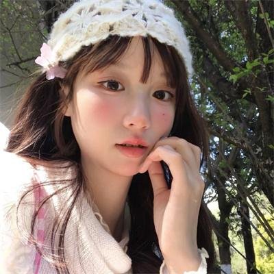 黑影窥窗