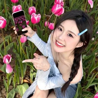 她才是主角